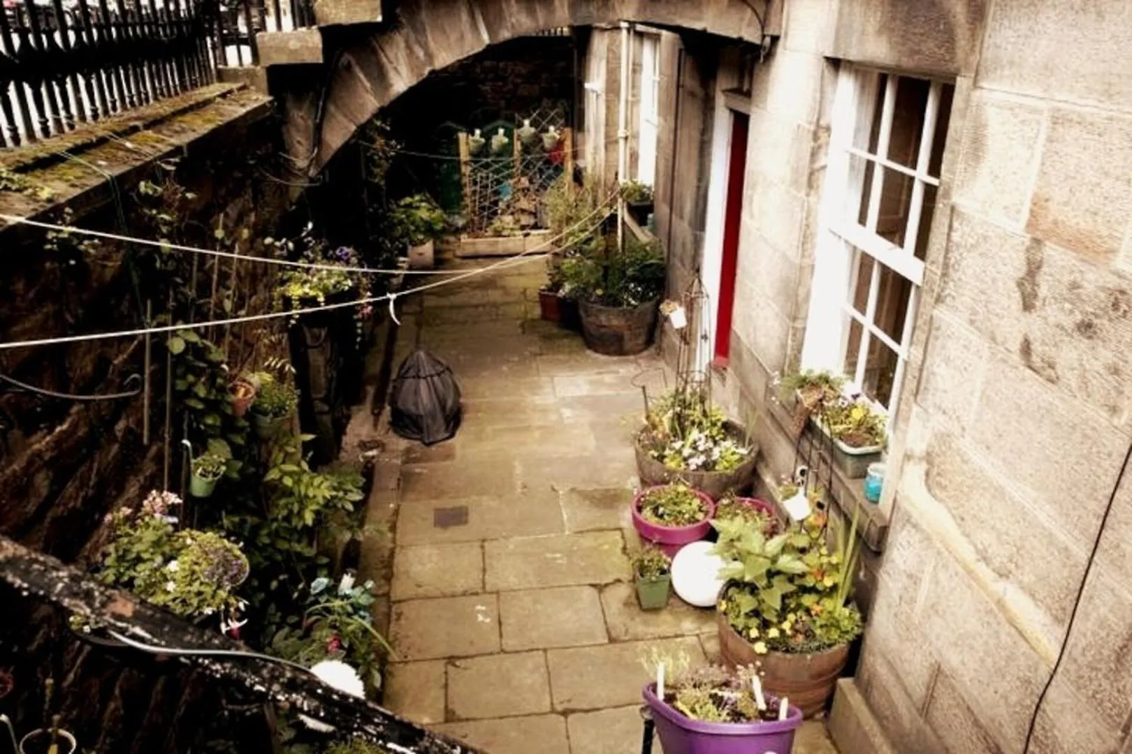 شقة Elegant & Sunny 2Bd Basement Stay, Edinburgh! المملكة المتحدة