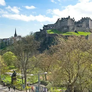 Destiny Scotland Charlotte Square Edimburgo
